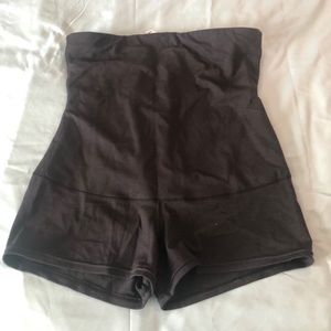 Maidenform Flexees Shapewear #2107